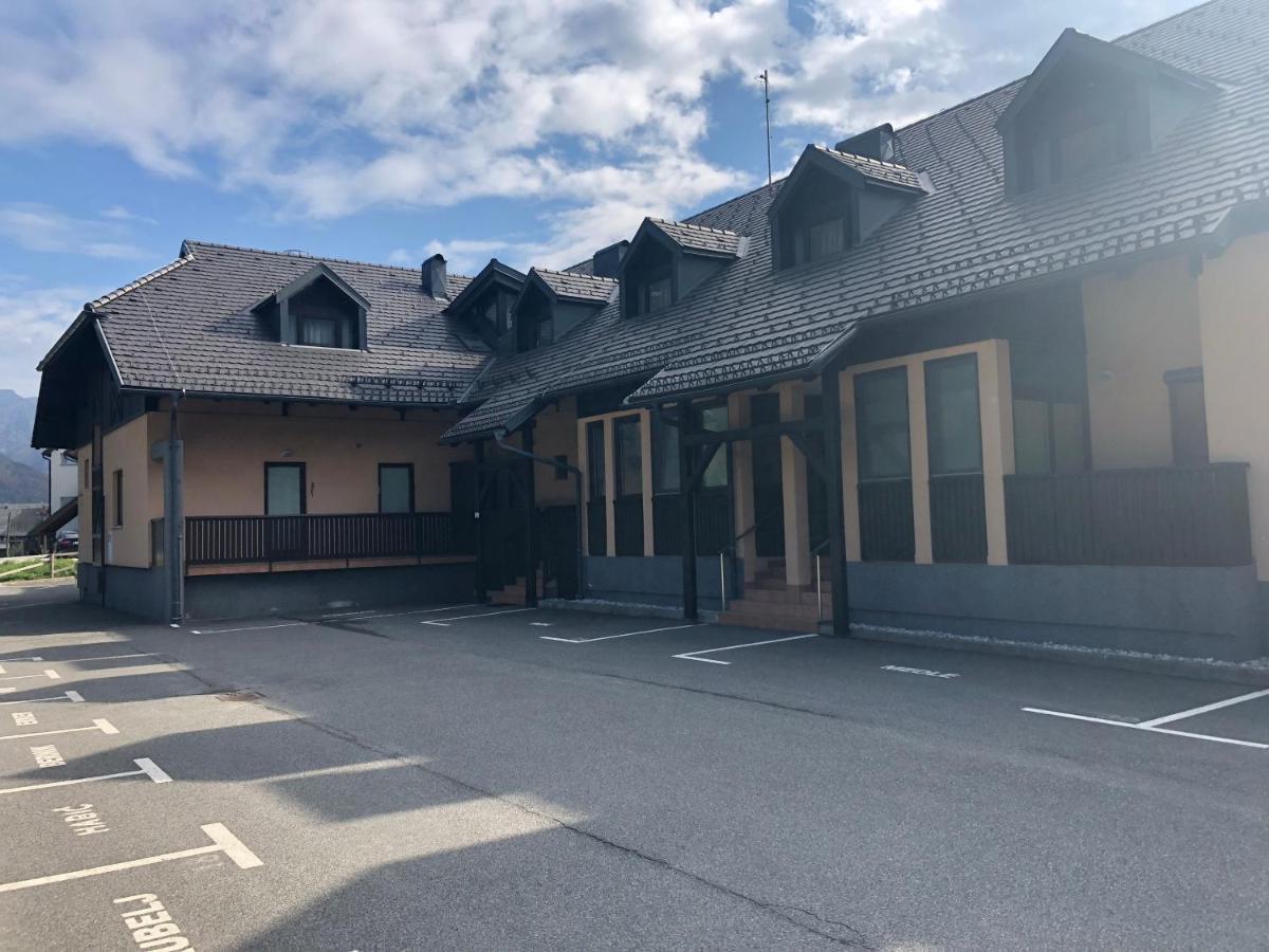 Sport & Sunny Cosy Alpine Retreat Apartman Kranjska Gora Kültér fotó