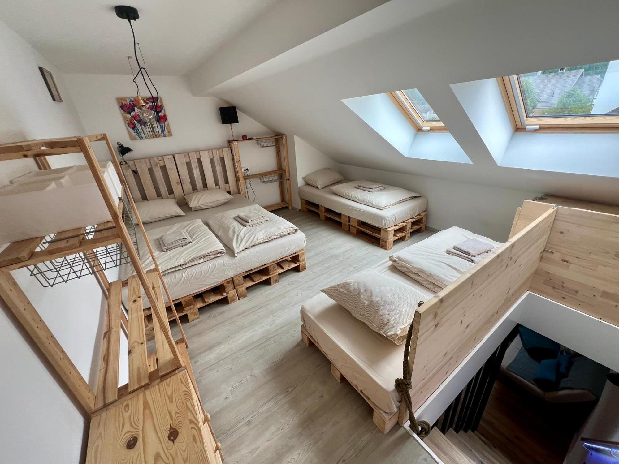 Sport & Sunny Cosy Alpine Retreat Apartman Kranjska Gora Kültér fotó